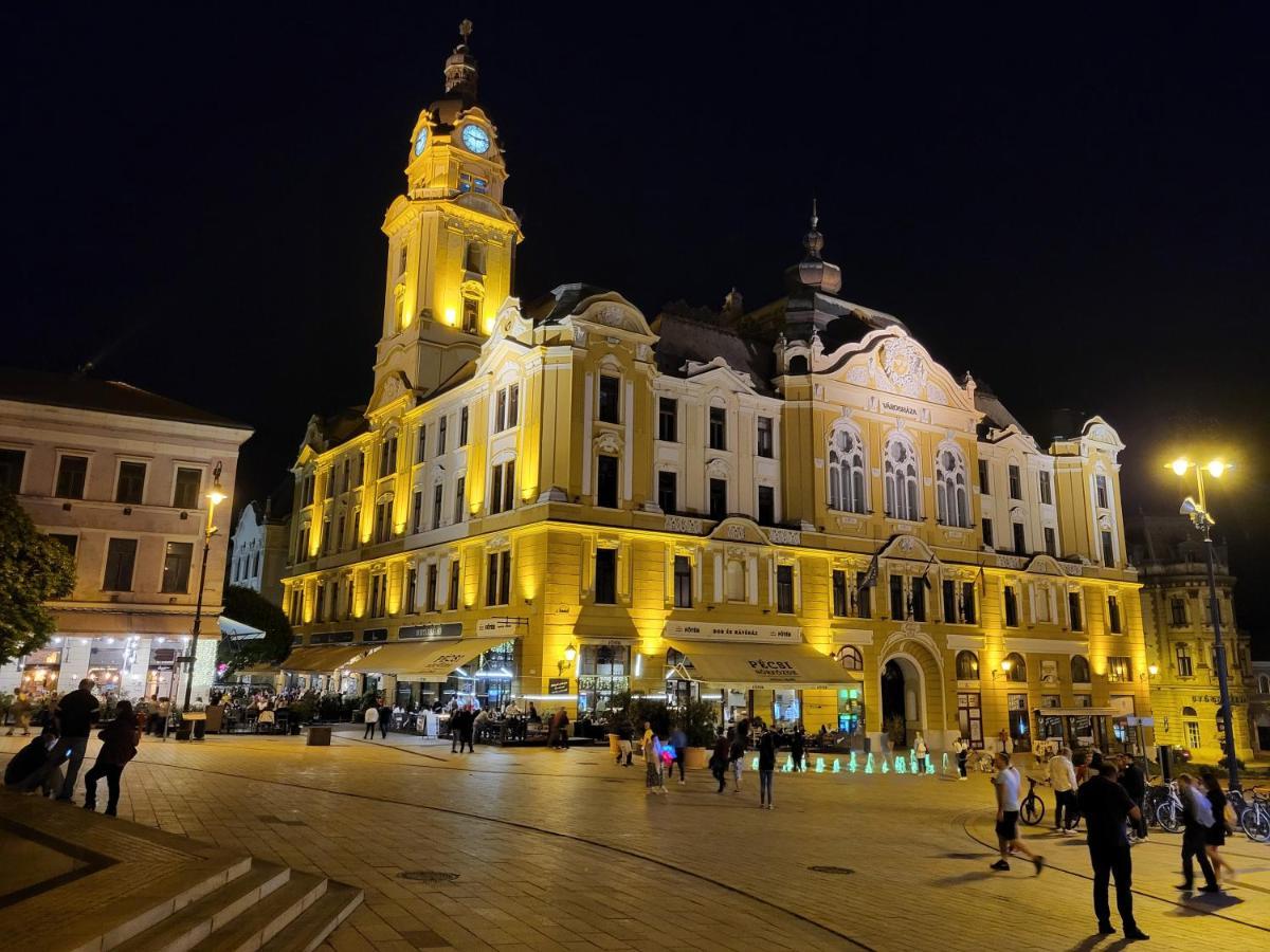 Downtown Studio Apartman Печ Экстерьер фото